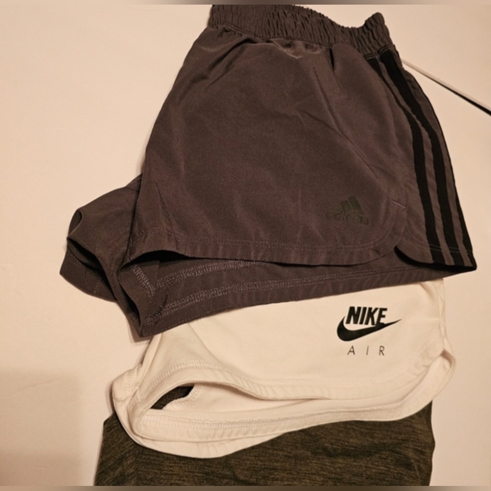 3 Pr Nike Air White Shorts & Black Adidas & Gray Shorts